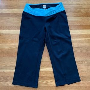 NWOT Lucy Powermax wide leg crop size medium